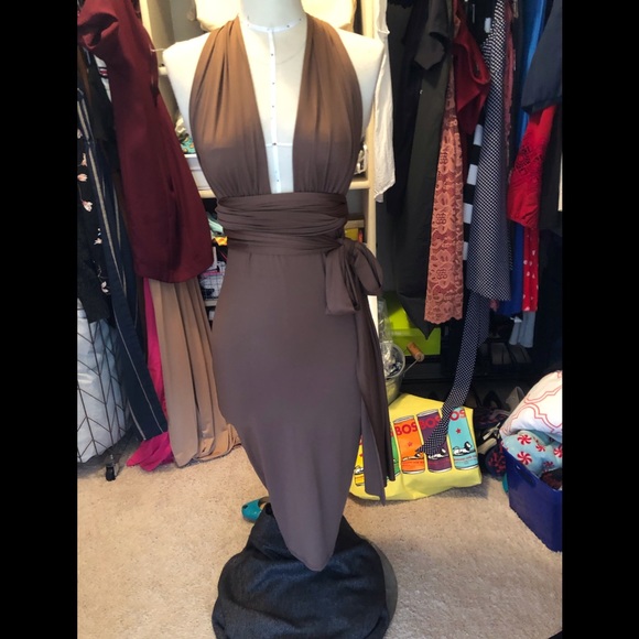 Deep Halterneck Tie Waist Backless Sheath Dress - Picture 3 of 4